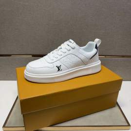 Picture of Louis Vuitton Shoes _SKULVsz39-44mnf0311016983